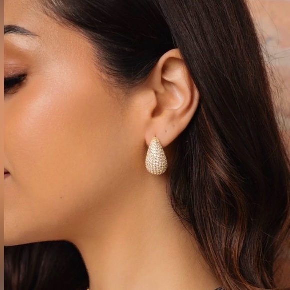 sunaina Jewelry - Jewels by Sunaina Narnia Studs Gold